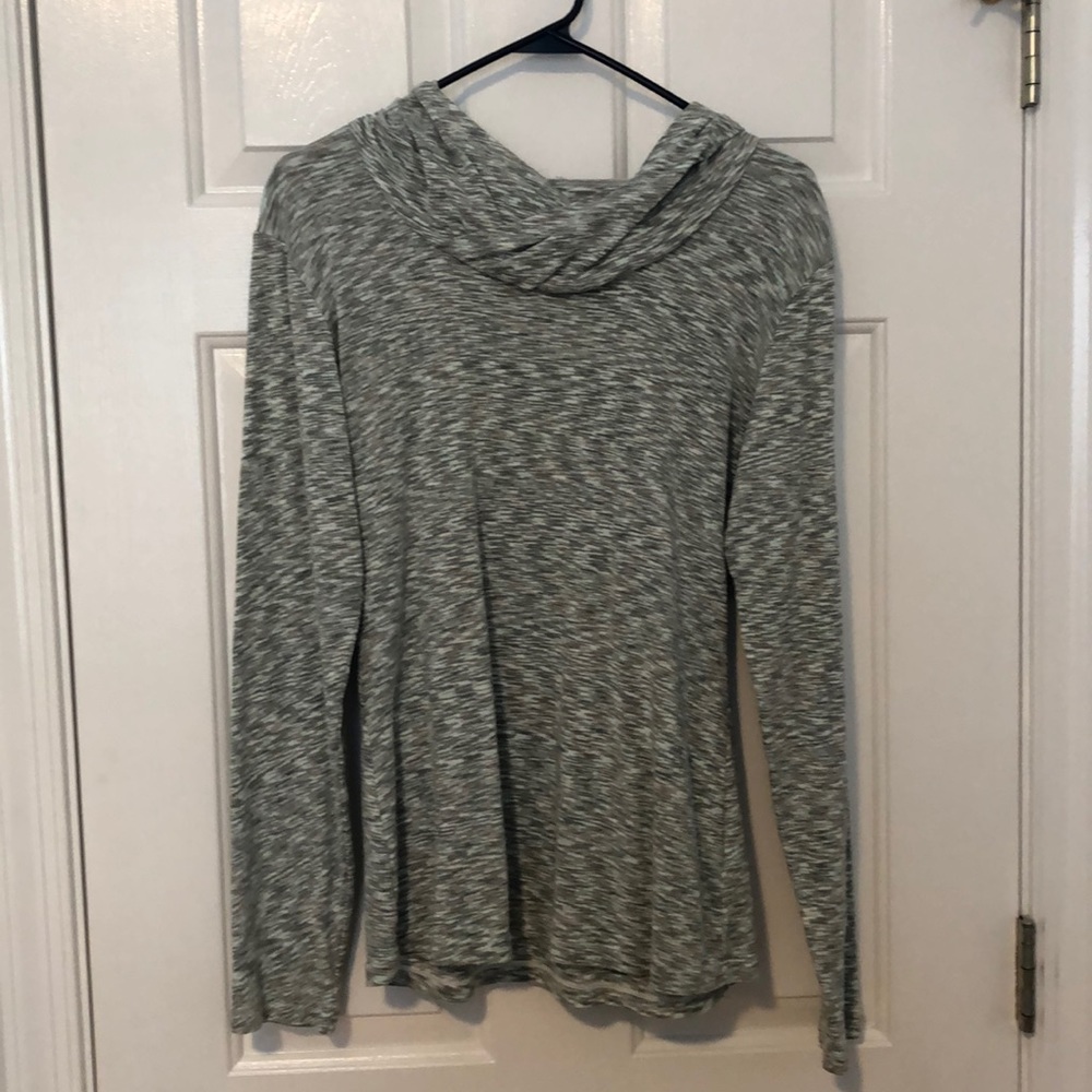 Long sleeve top
